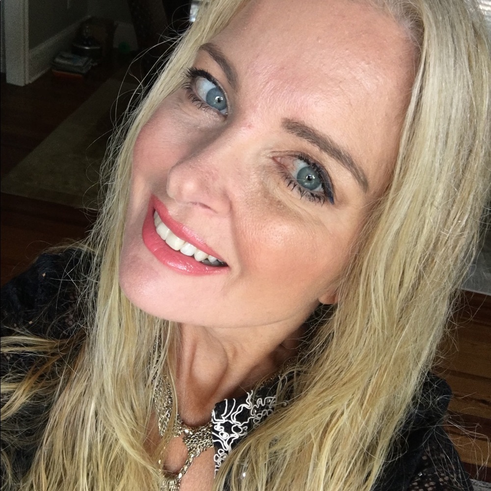 Meet your Posher, Mariana